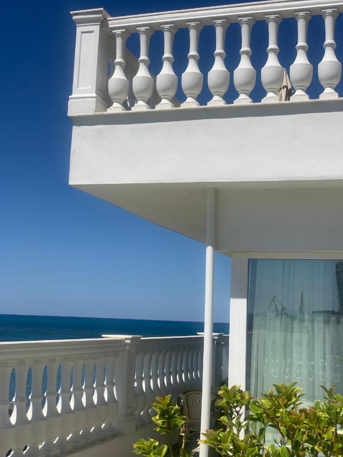 Iliad Hotel Durres Exterior photo